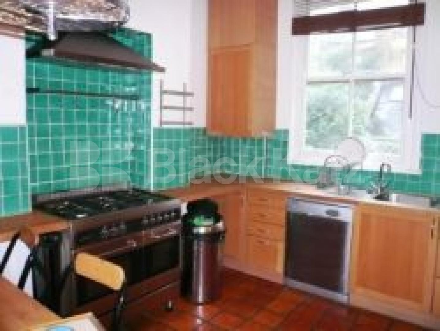 			New instruction, 3 Bedroom, 1 bath, 1 reception Flat			 Ashmore Road, MAIDA VALE/QUEENS PARK